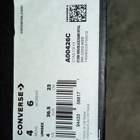 Converse - Picture 6 of 6